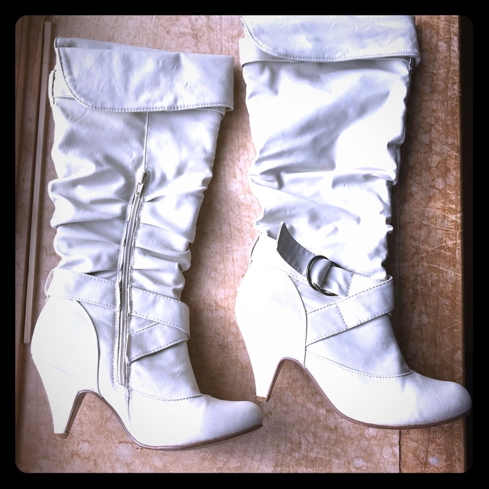 Mid calve boots